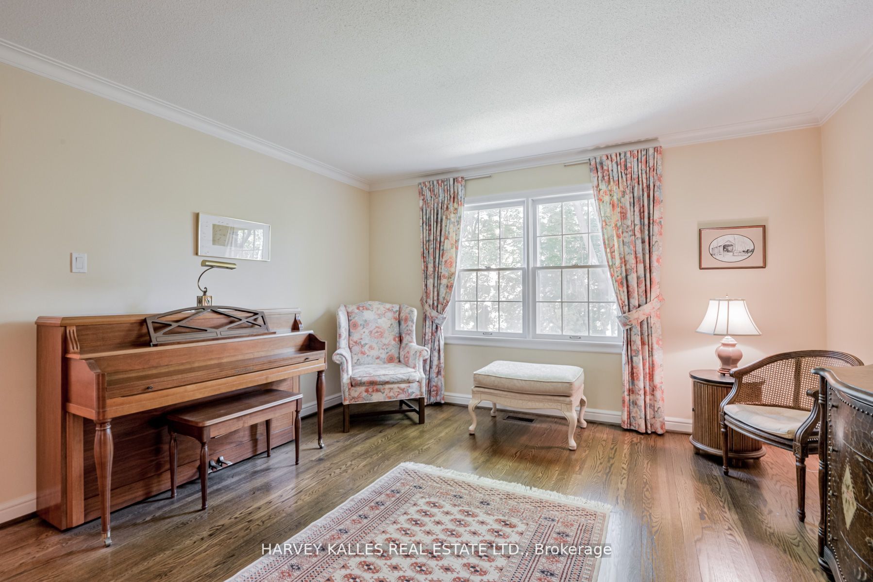 16 Bobwhite Cres