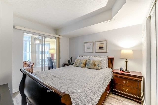 361 Front St W, #328