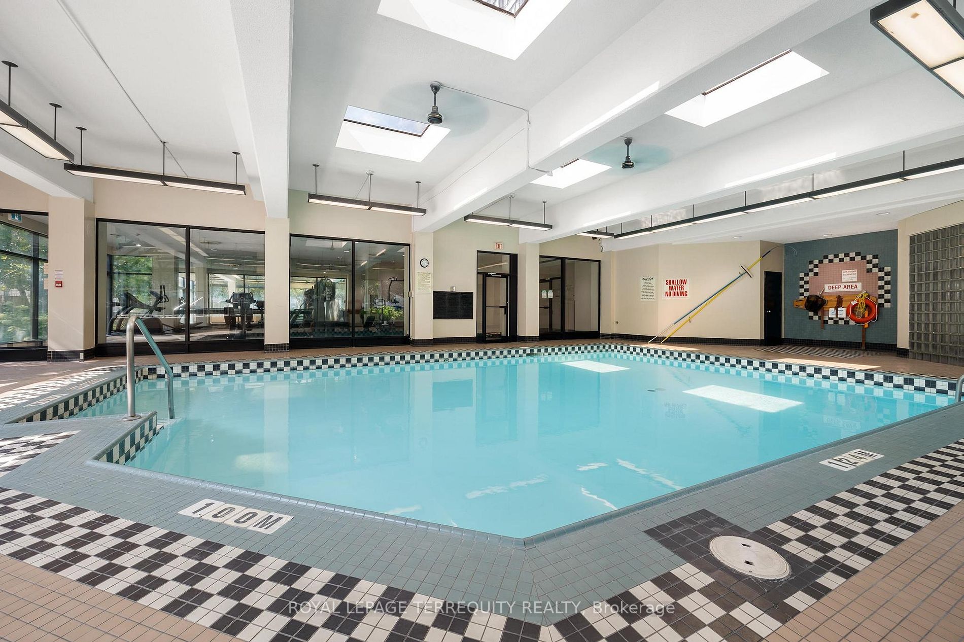 7 Bishop Ave, #1515
