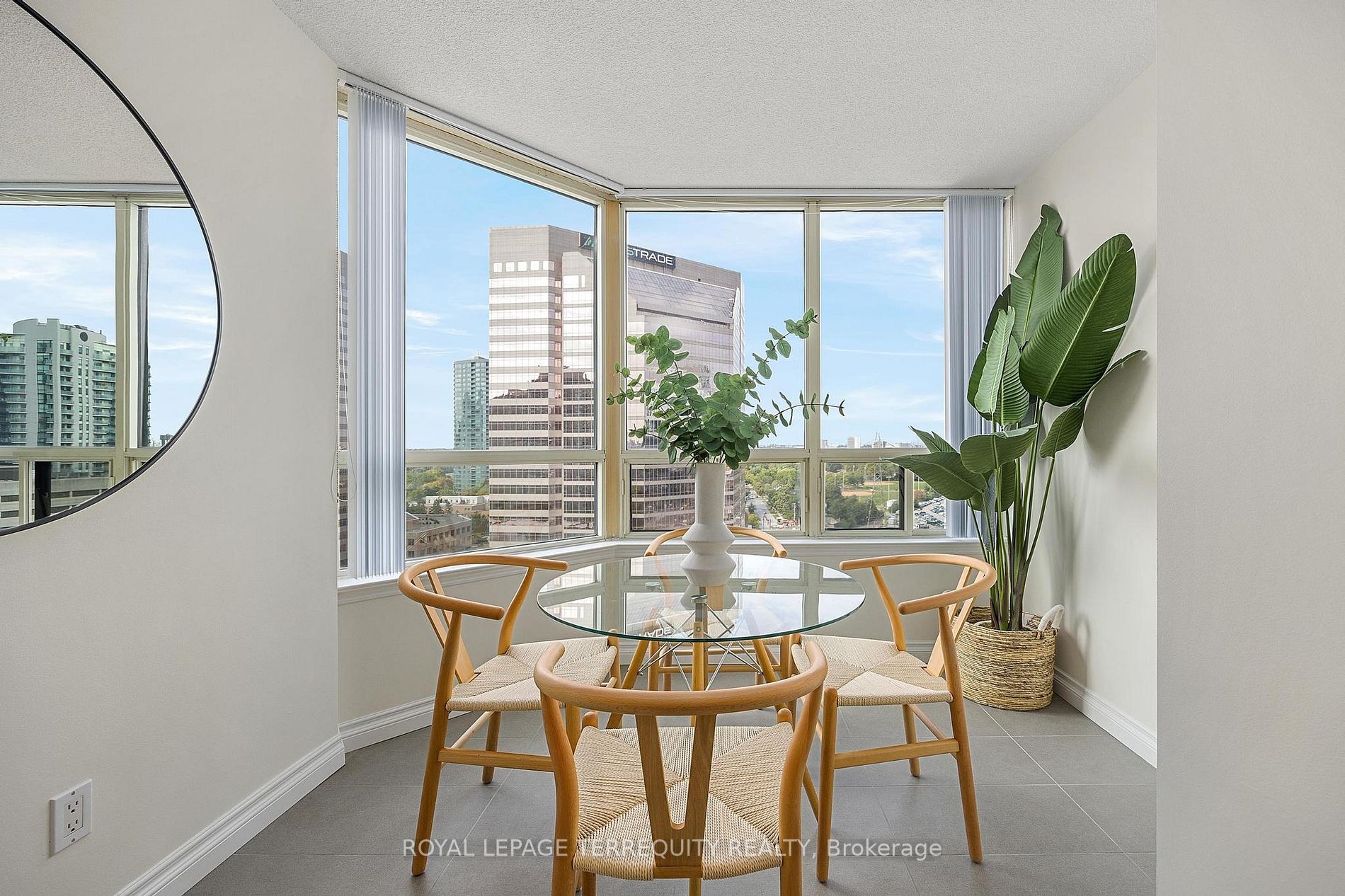 7 Bishop Ave, #1515