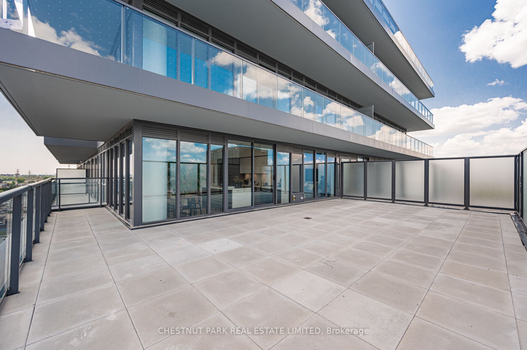 33 Frederick Todd Way, #1205