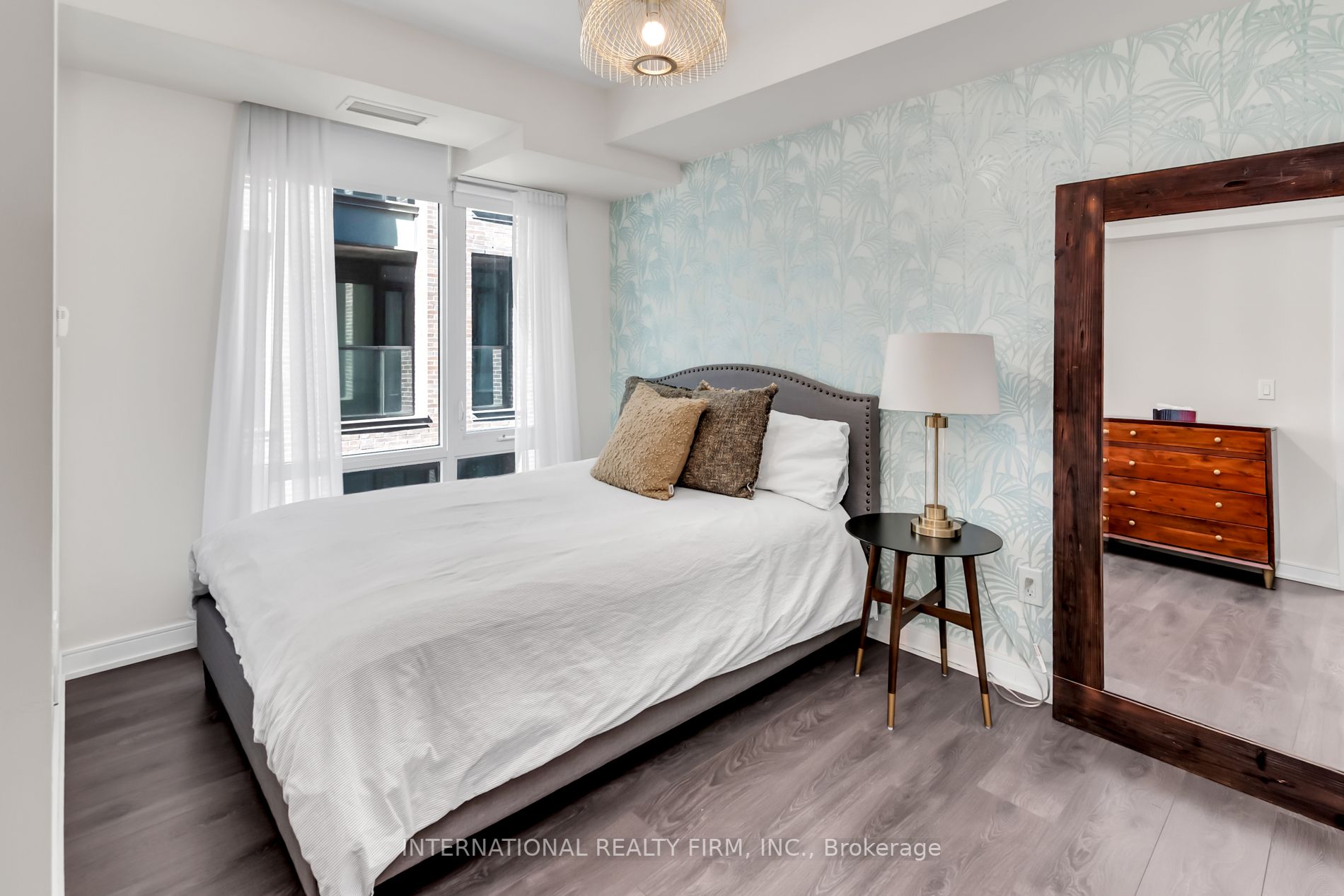 525 Adelaide St, #603