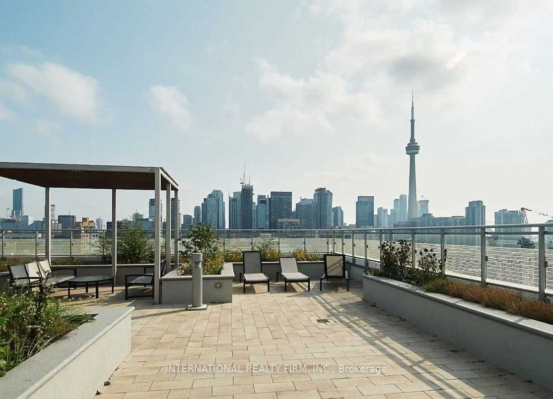 525 Adelaide St, #603