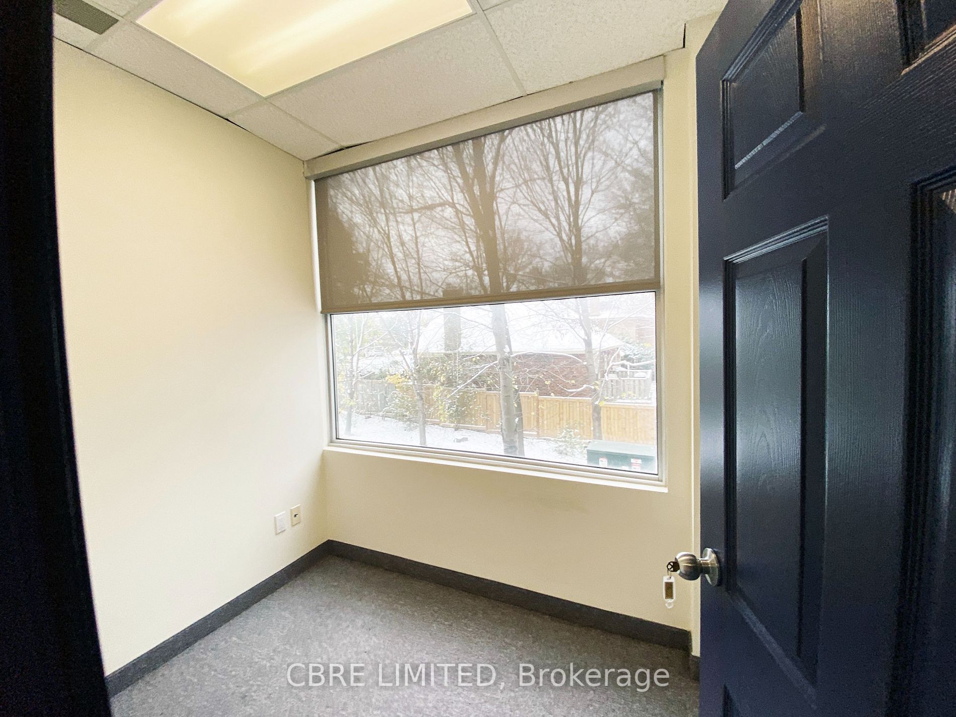 300 York Mills Rd, #209