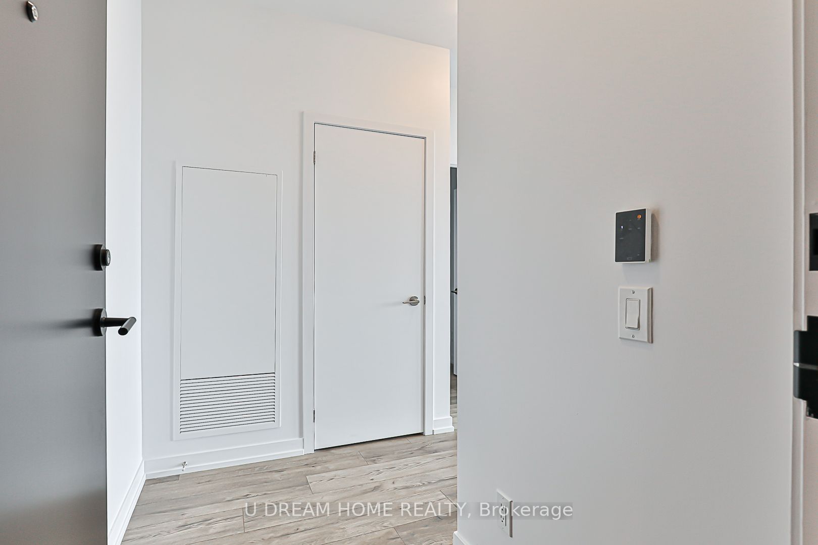 125 Redpath Ave, #Ph111