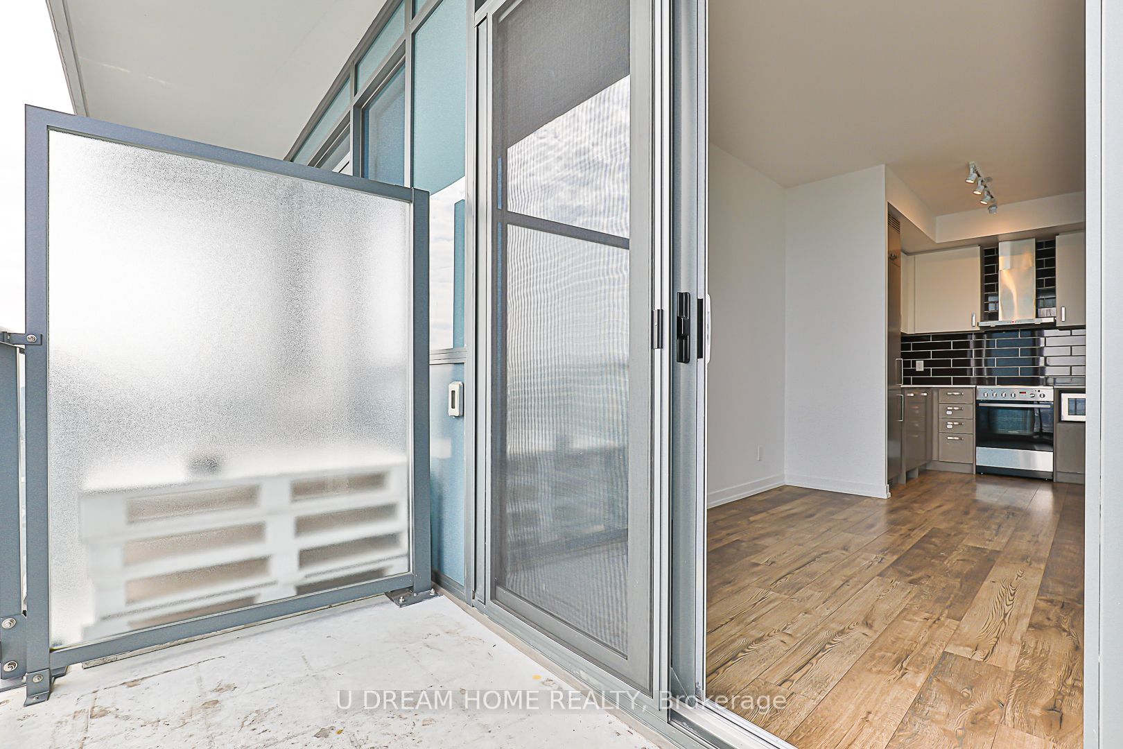 125 Redpath Ave, #Ph111