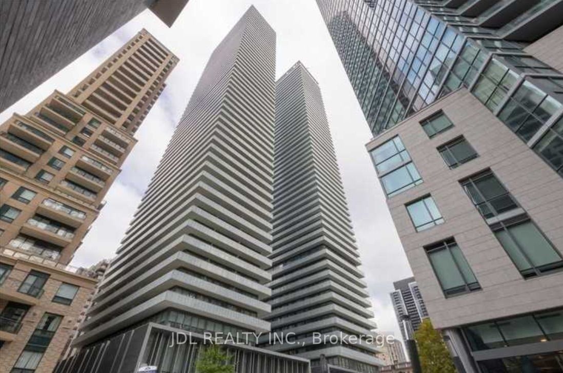 42 Charles St E, #4107