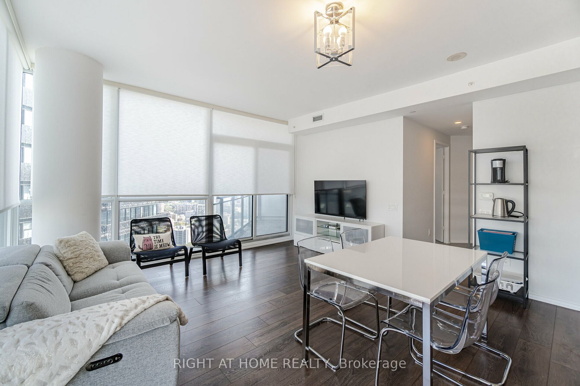 45 Charles Street E, #3910
