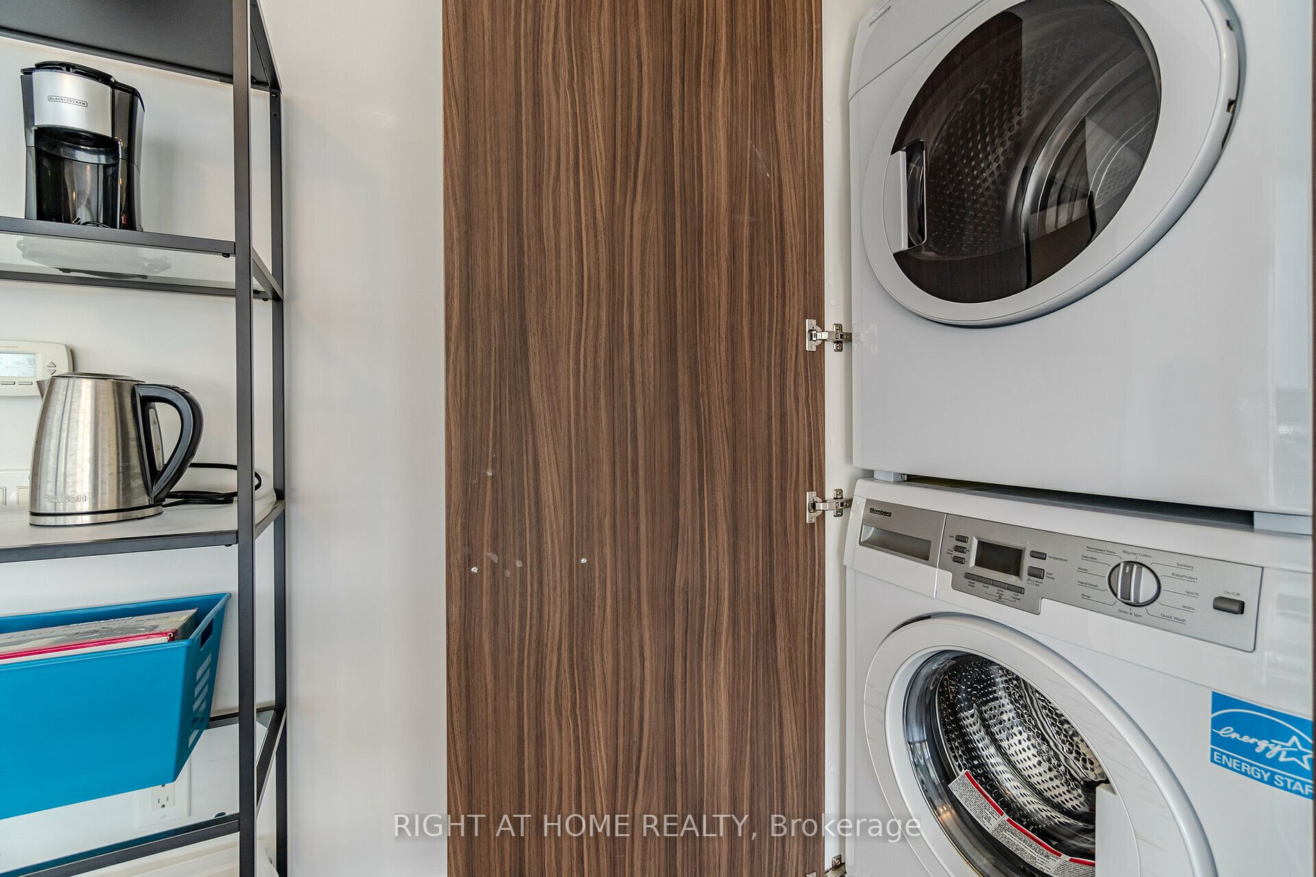 45 Charles Street E, #3910