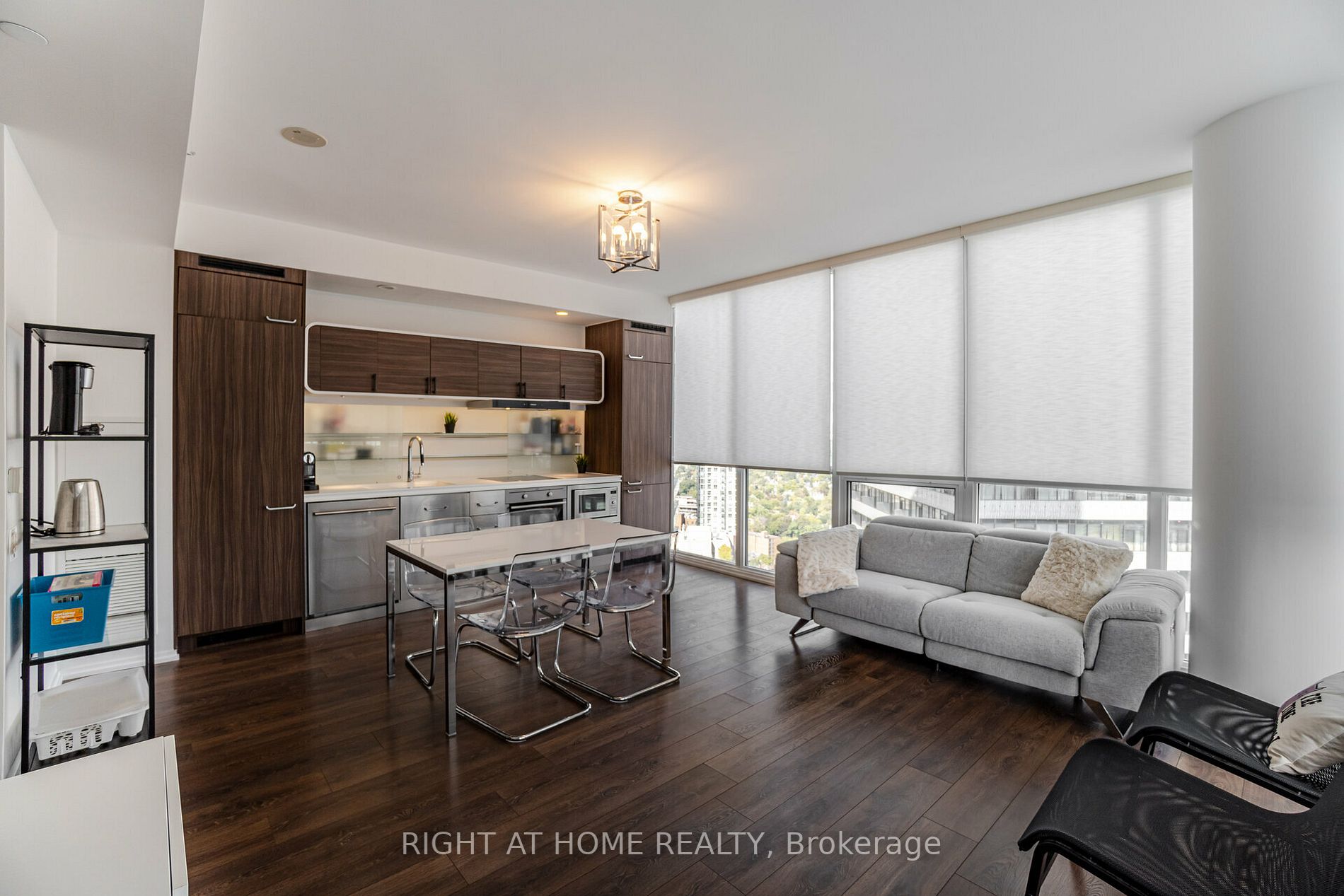45 Charles Street E, #3910