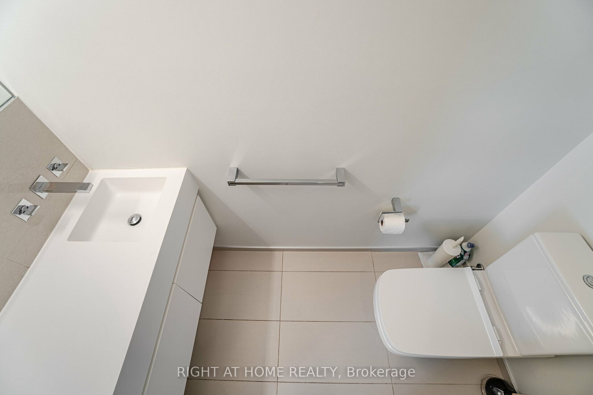 45 Charles Street E, #3910