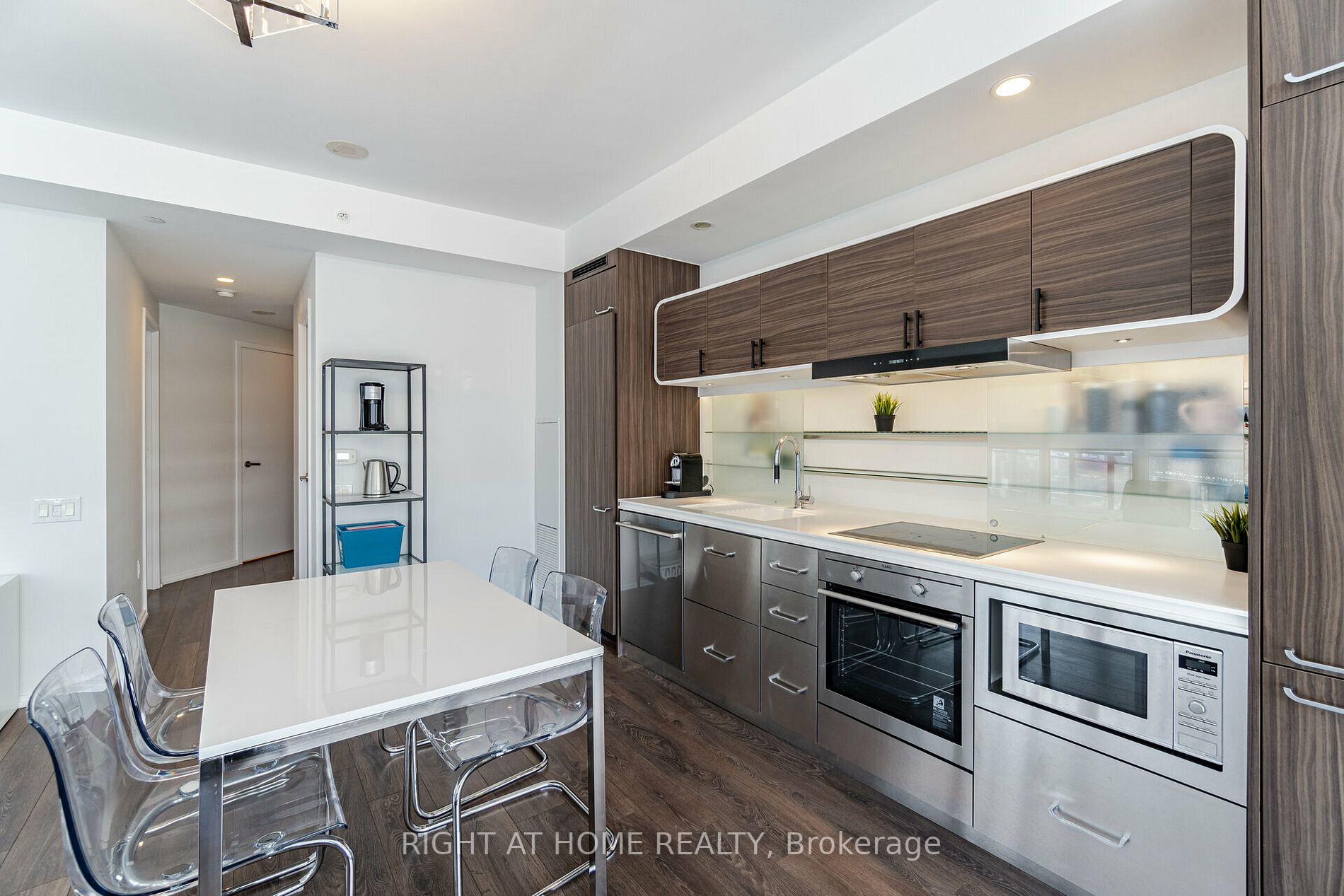 45 Charles Street E, #3910