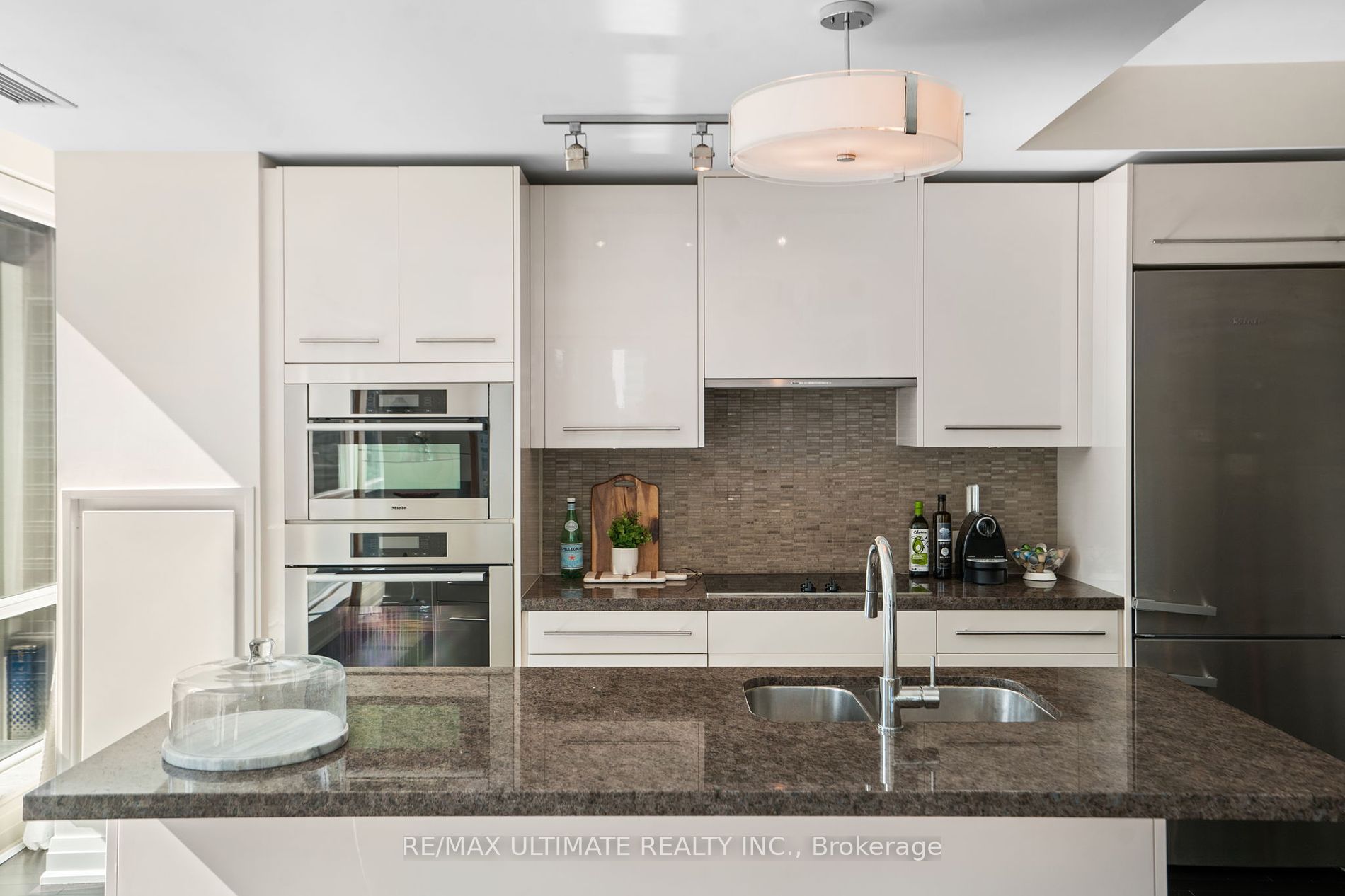 80 John St, #1212