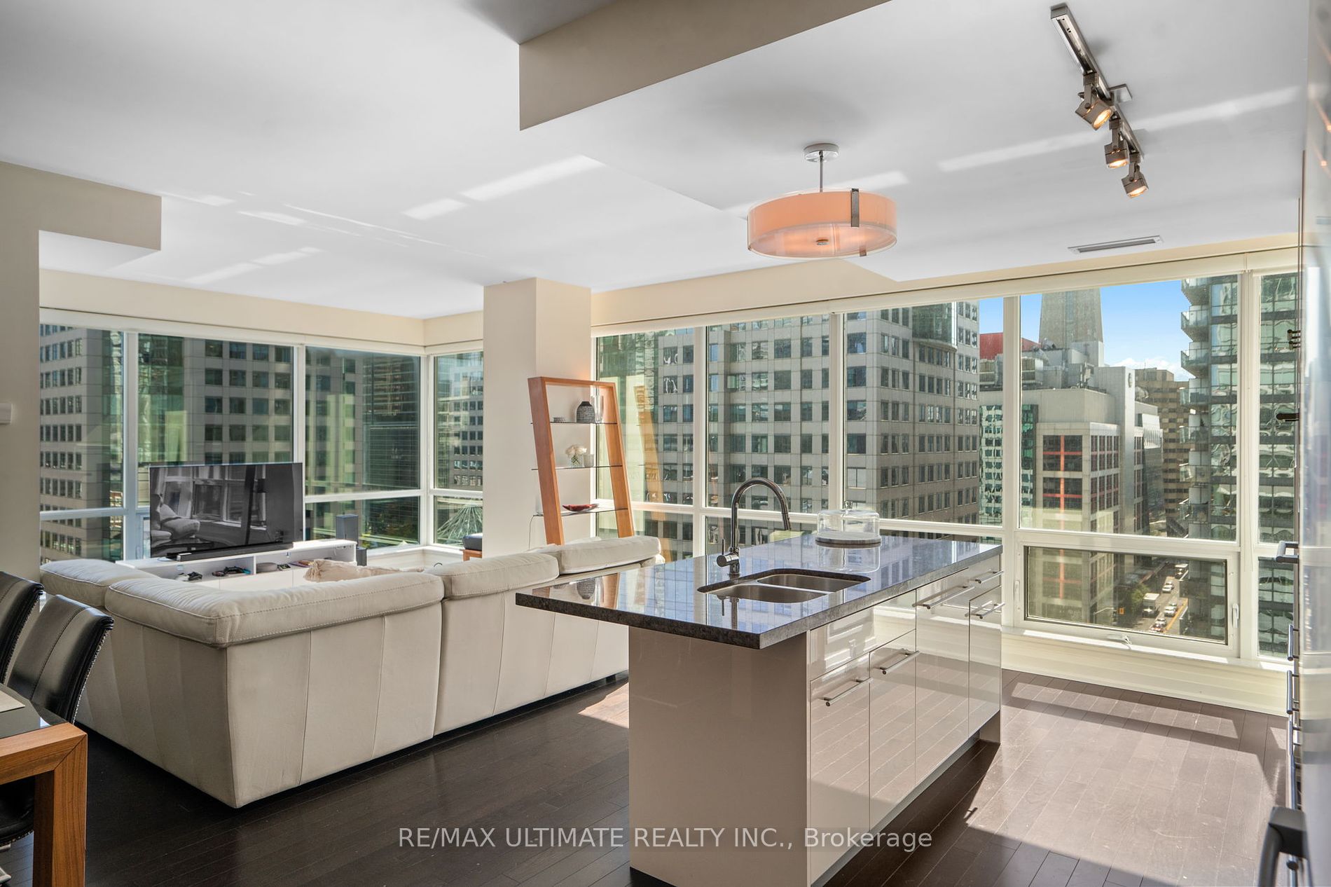 80 John St, #1212