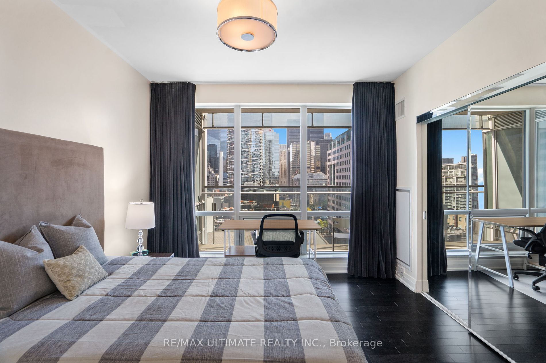 80 John St, #1212