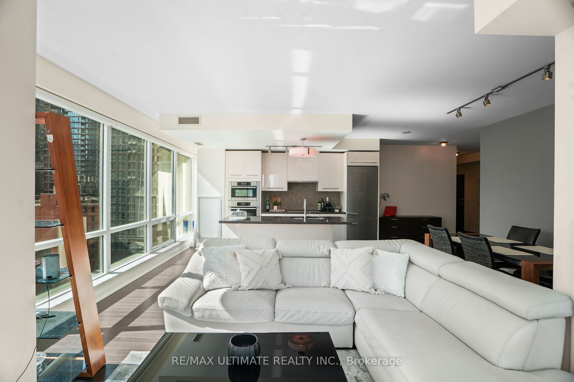 80 John St, #1212