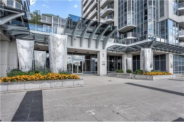 5791 Yonge St, Toronto