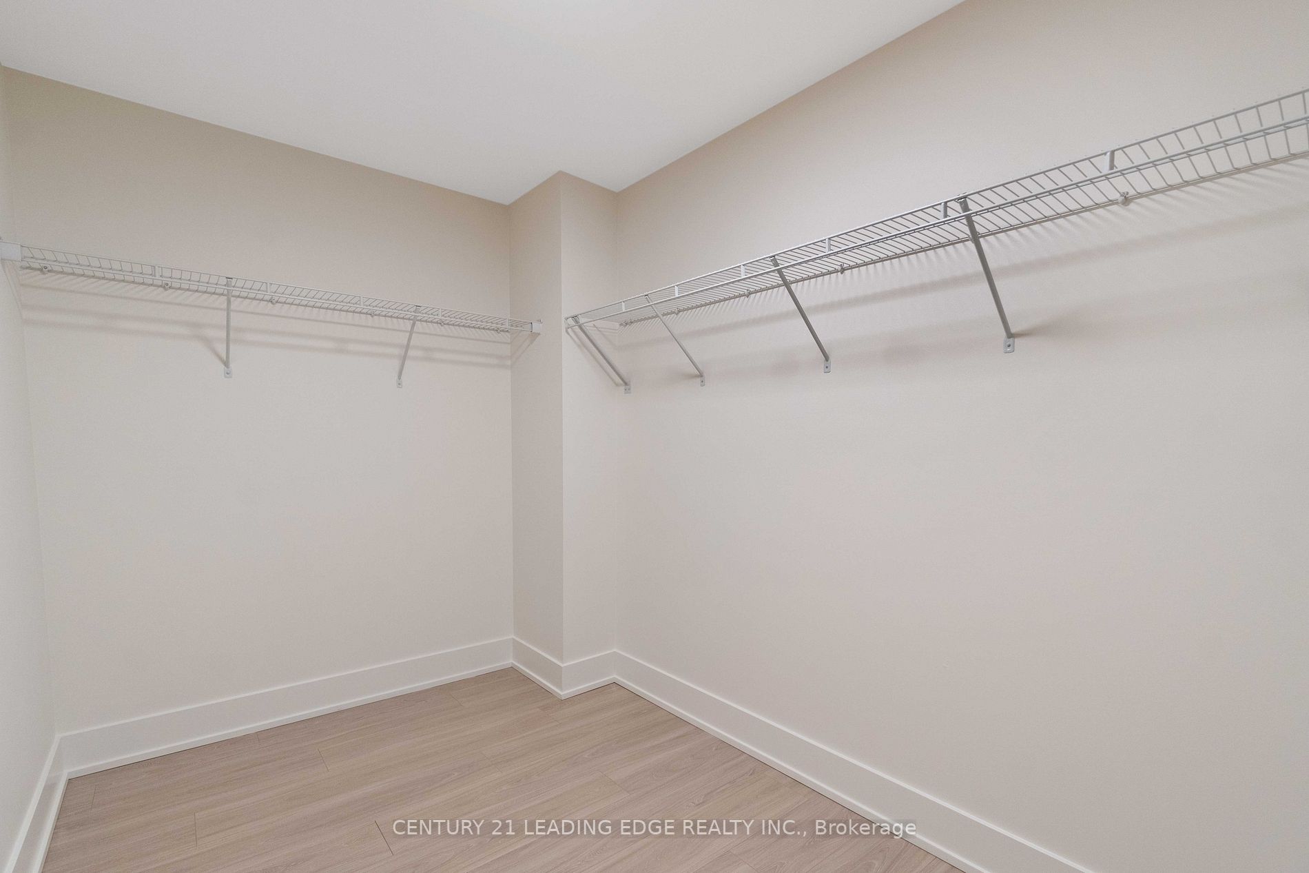 1 Yorkville Ave, #4803