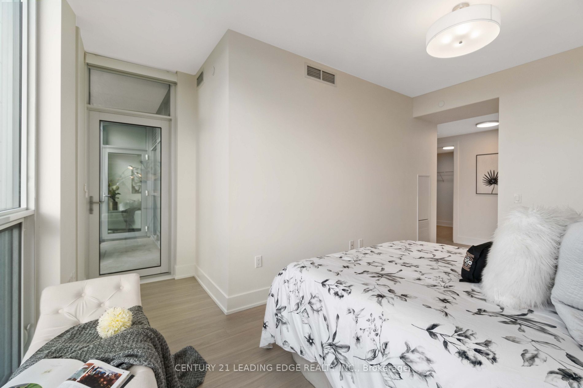 1 Yorkville Ave, #4803