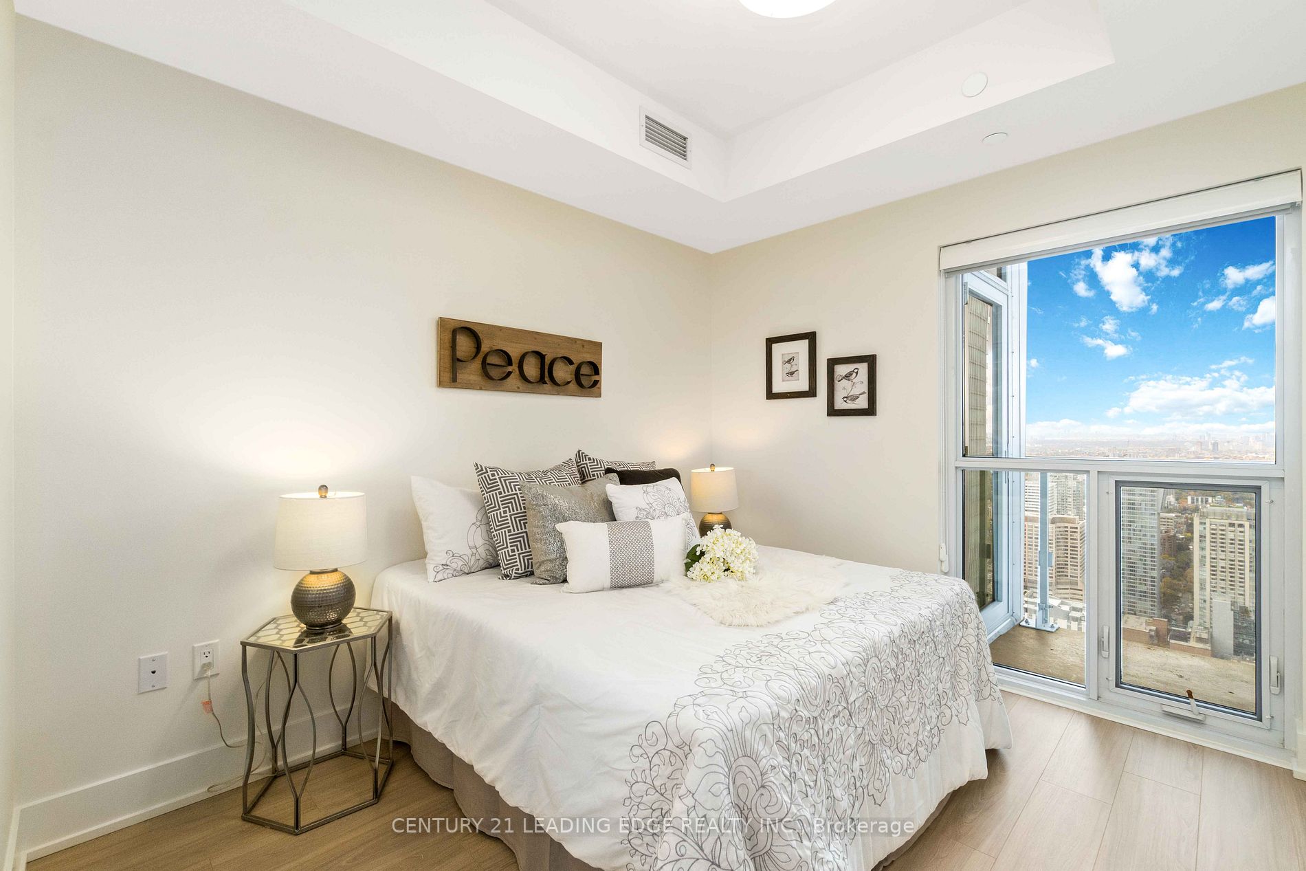 1 Yorkville Ave, #4803