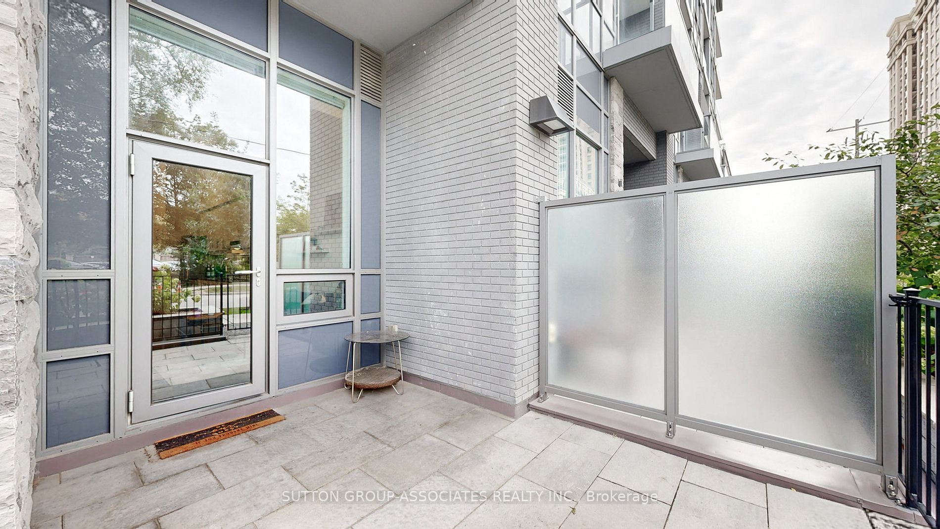 7 Kenaston Gdns, #G8