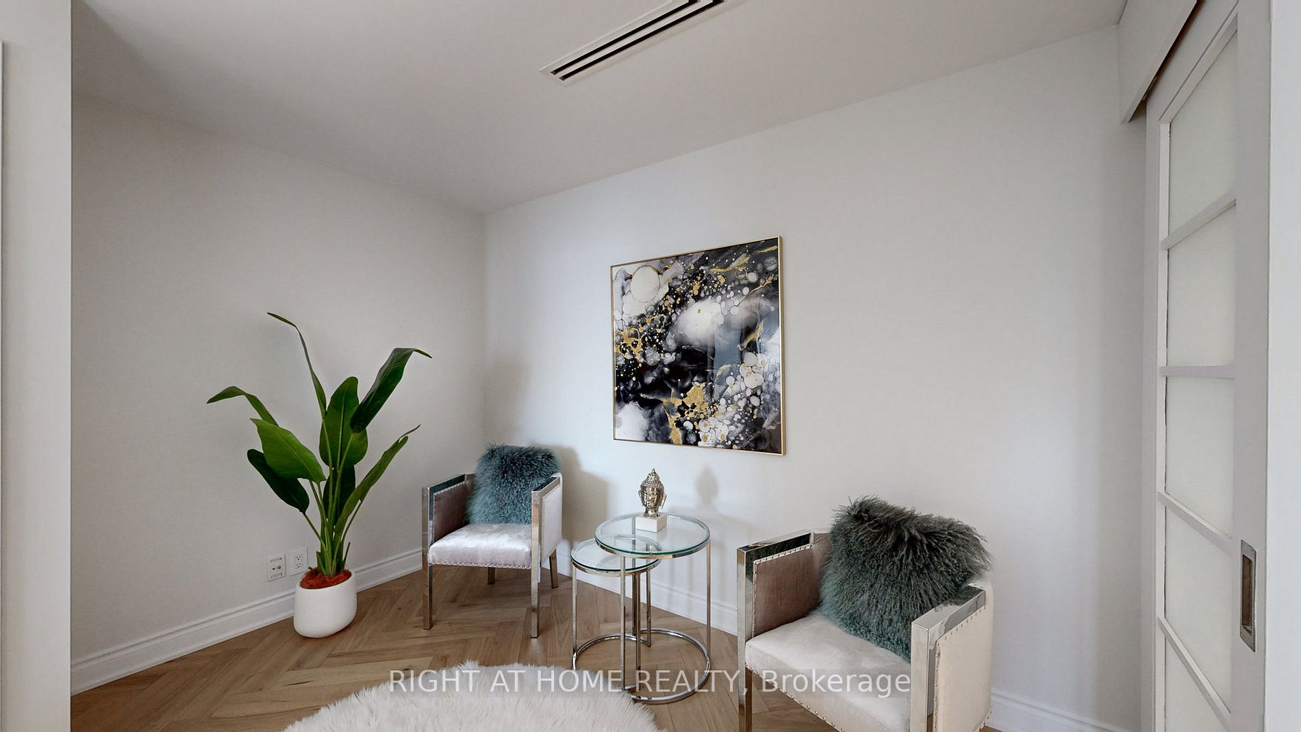 180 University Ave, #4103