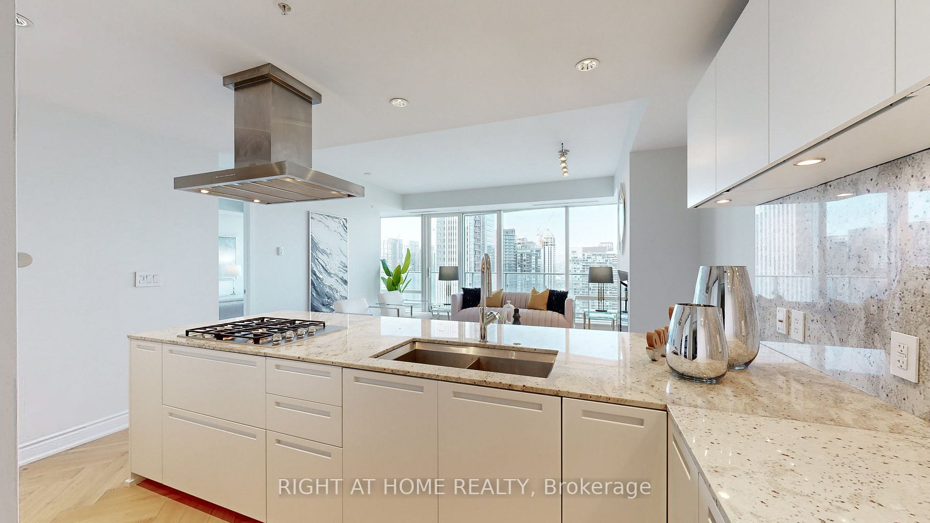 180 University Ave, #4103