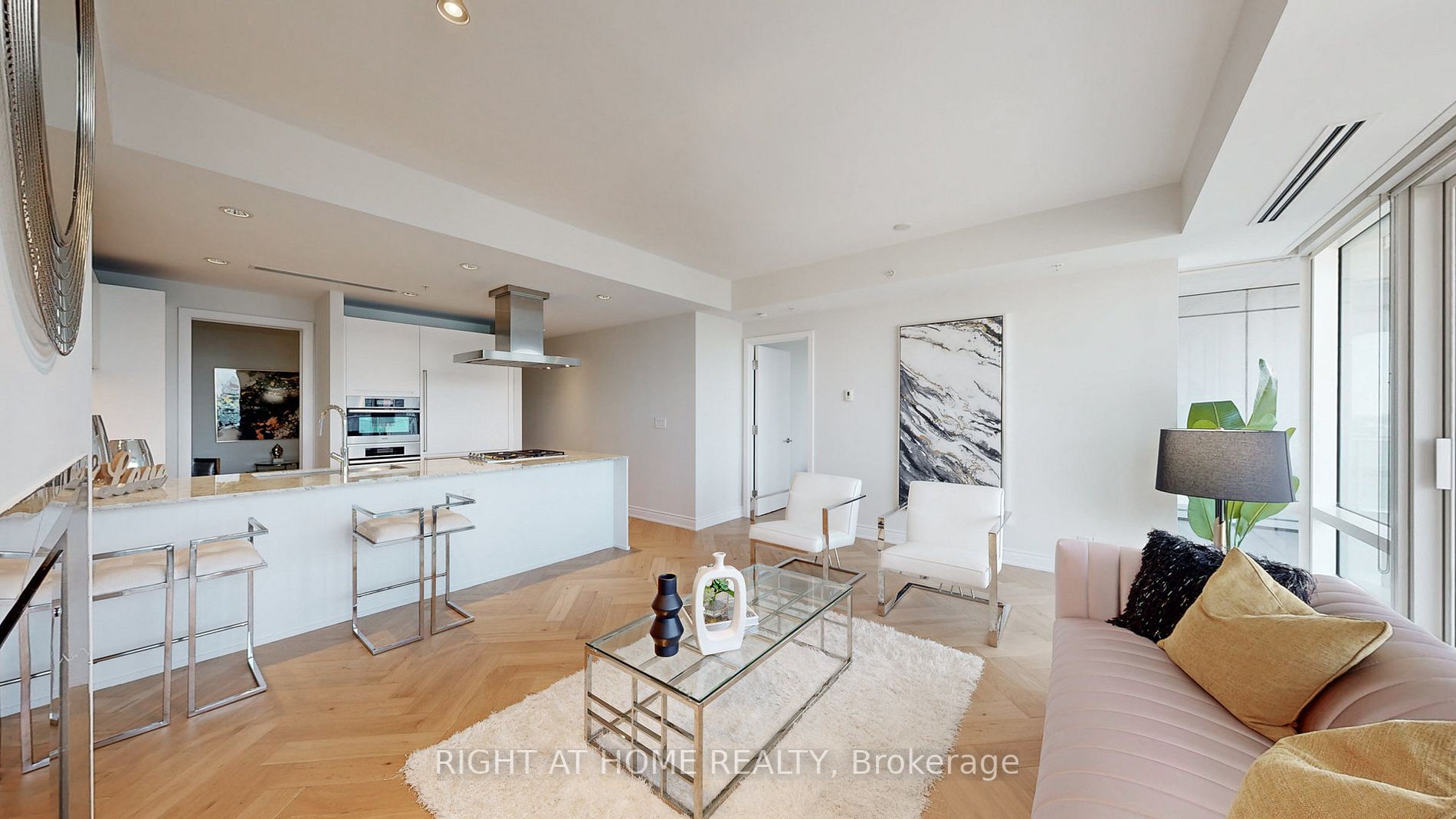 180 University Ave, #4103
