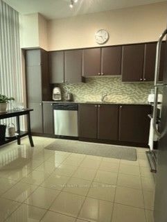 525 Wilson Ave, #1203