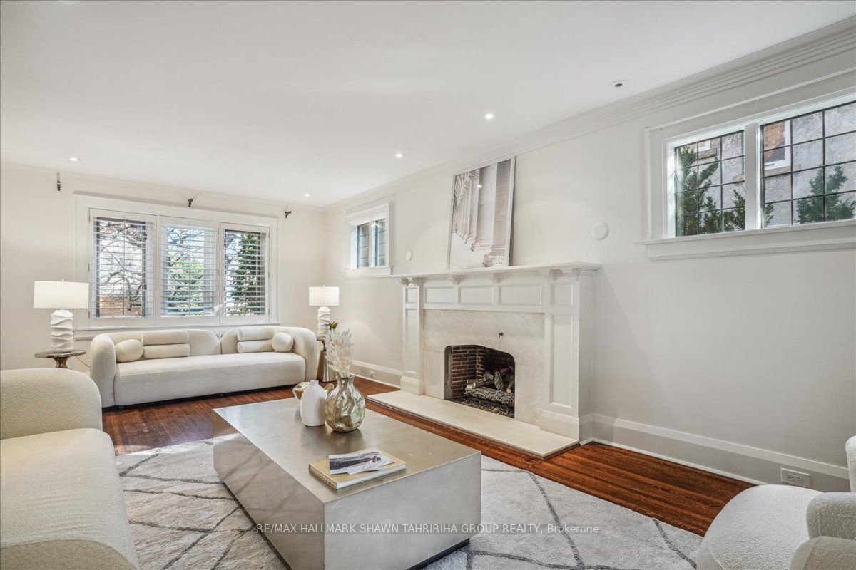 251 Lytton Boulevard