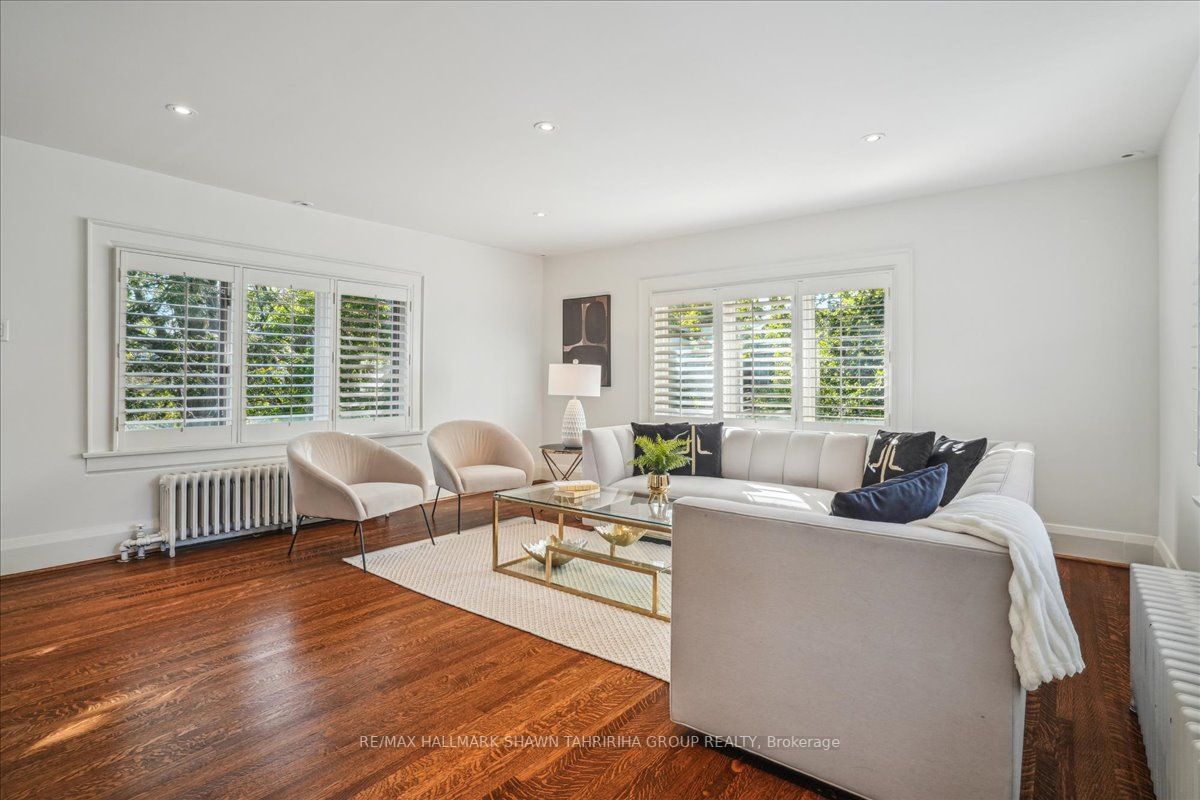 251 Lytton Boulevard