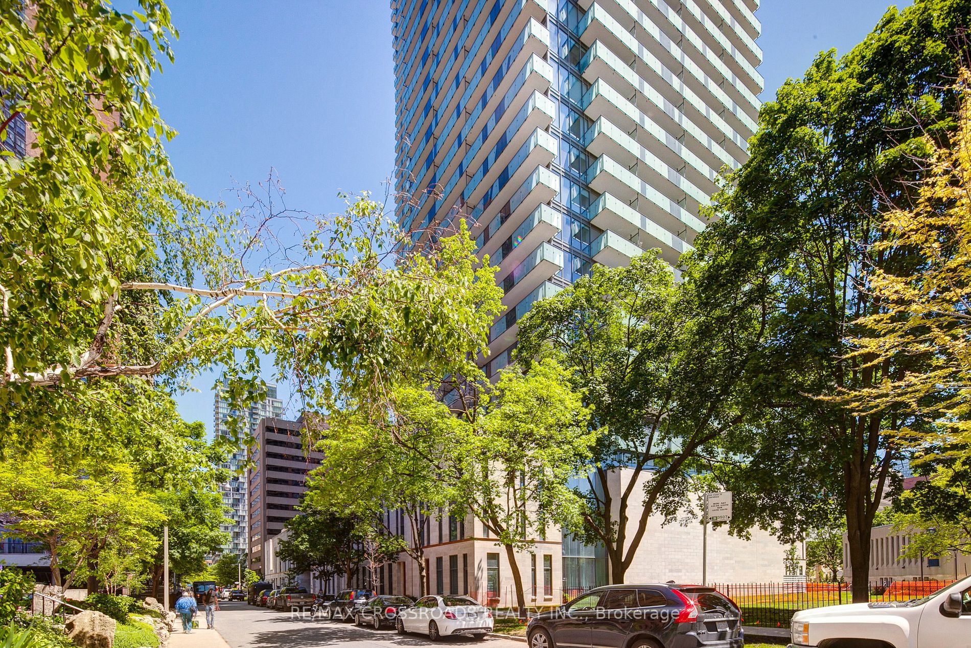 1080 Bay St, #4509