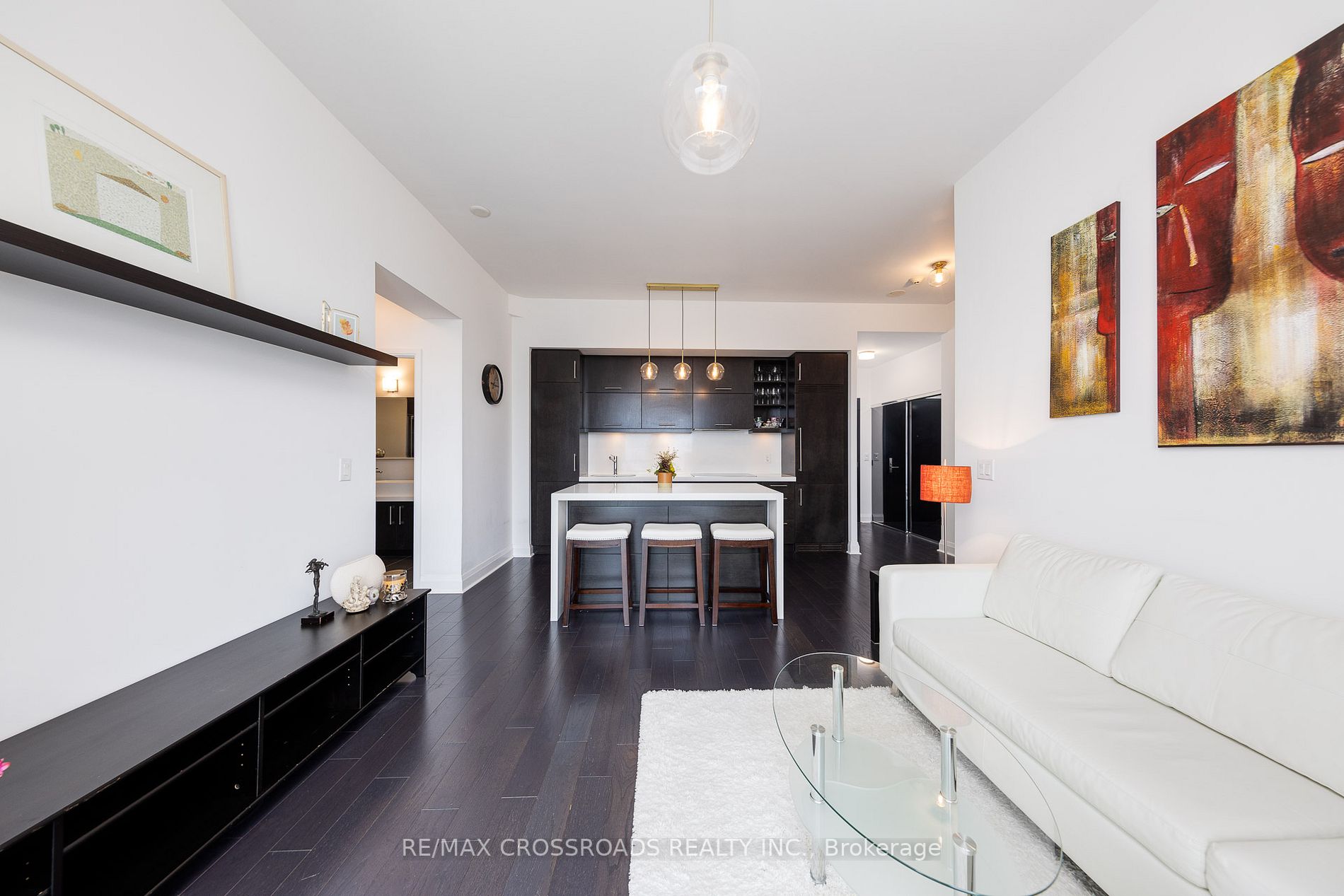 1080 Bay St, #4509