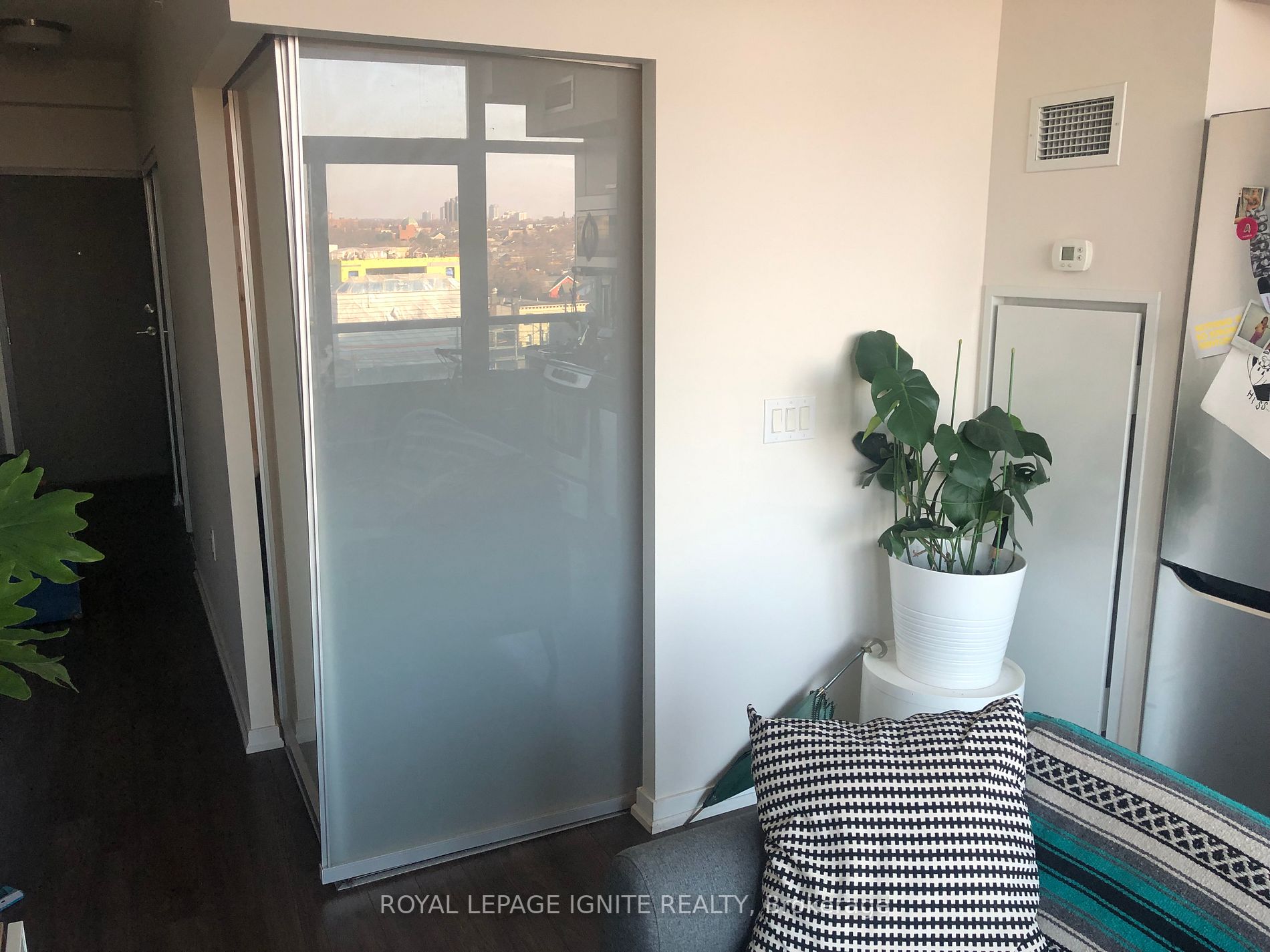 36 Lisgar St, #805E