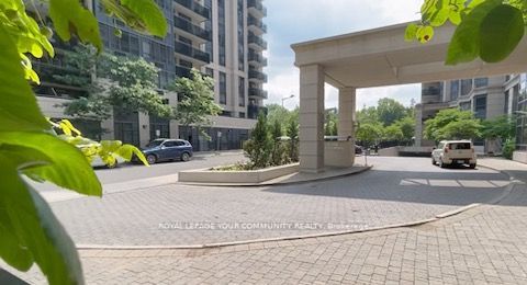 155 Beecroft Rd, #201