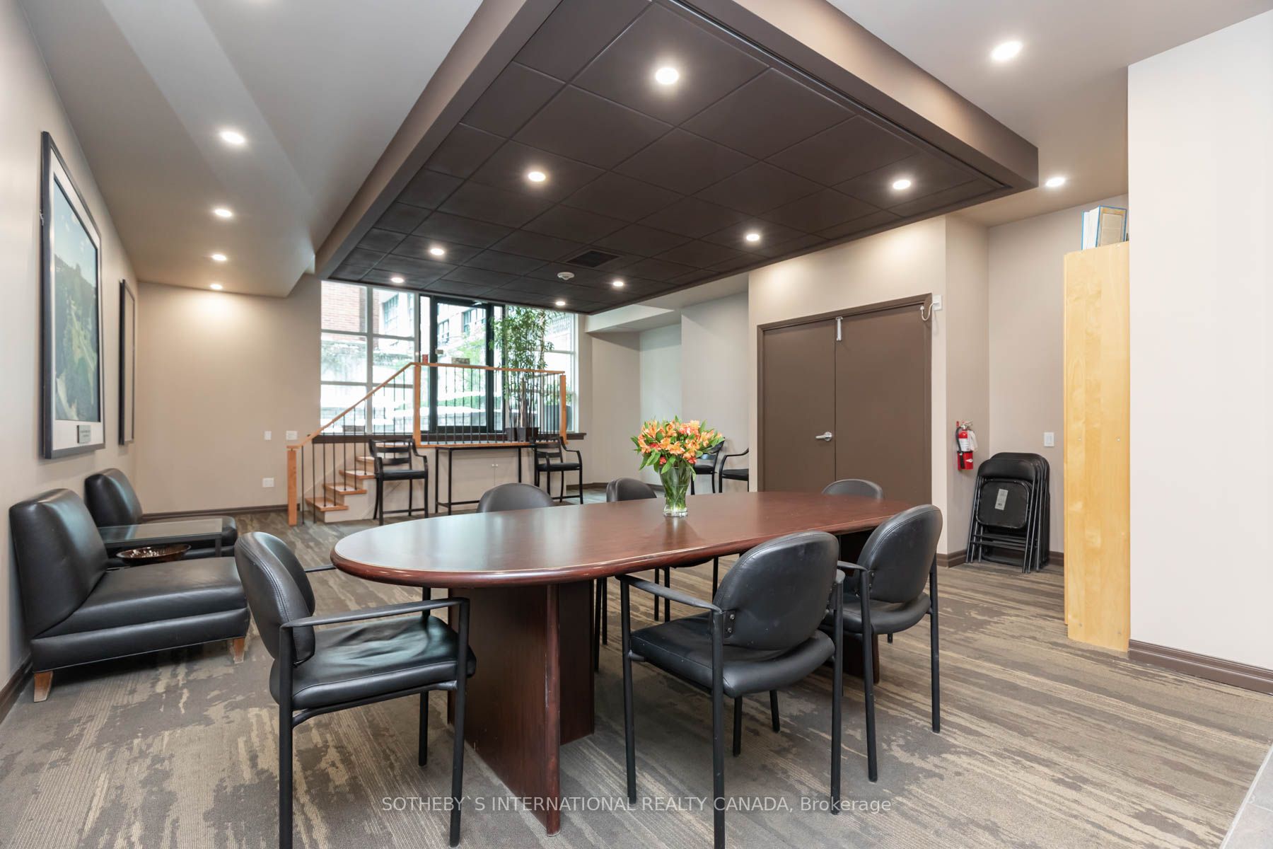 901 Queen St W, #224