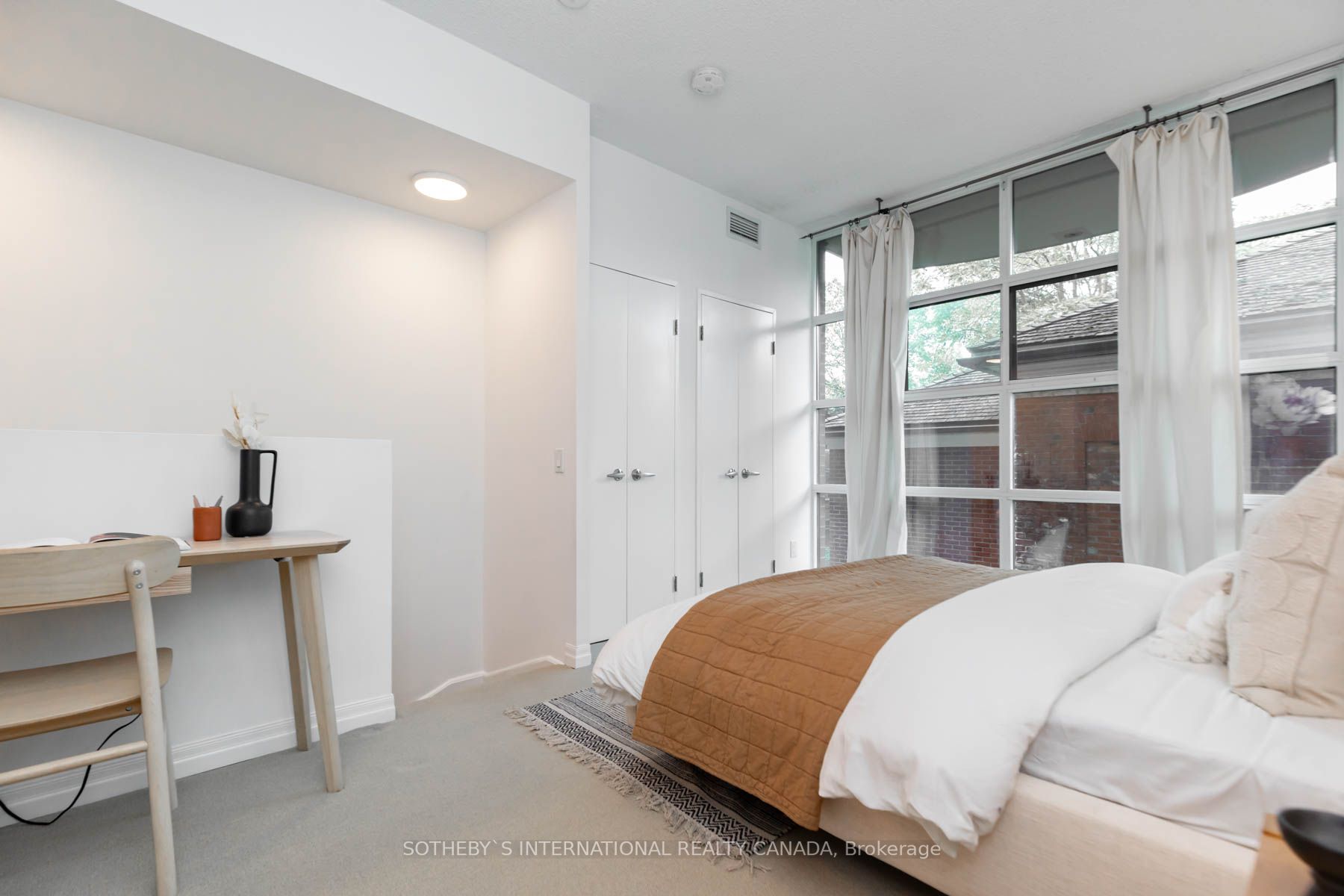 901 Queen St W, #224