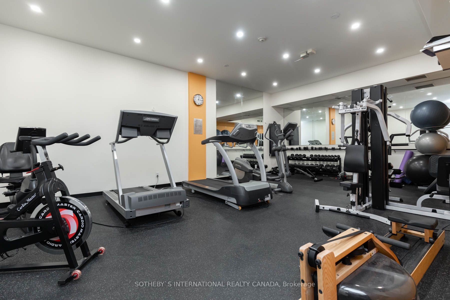 901 Queen St W, #224