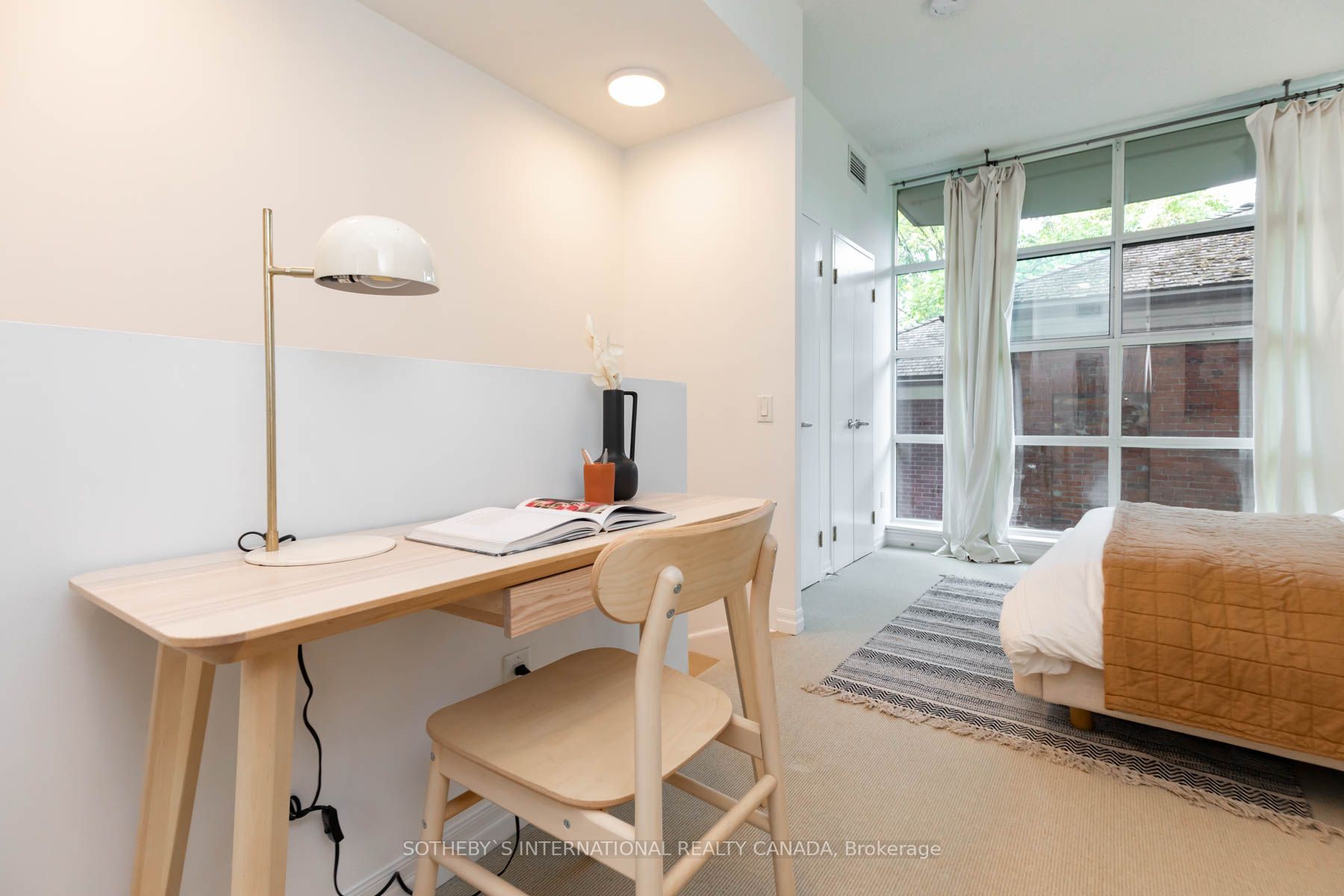 901 Queen St W, #224