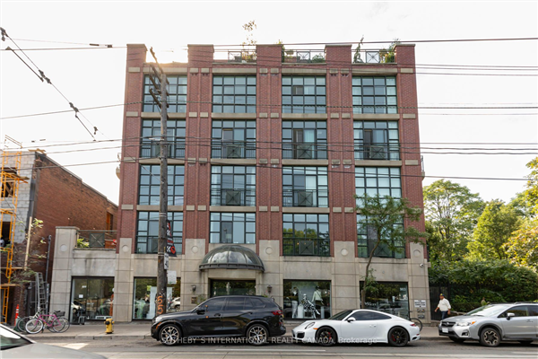 901 Queen St W, Toronto