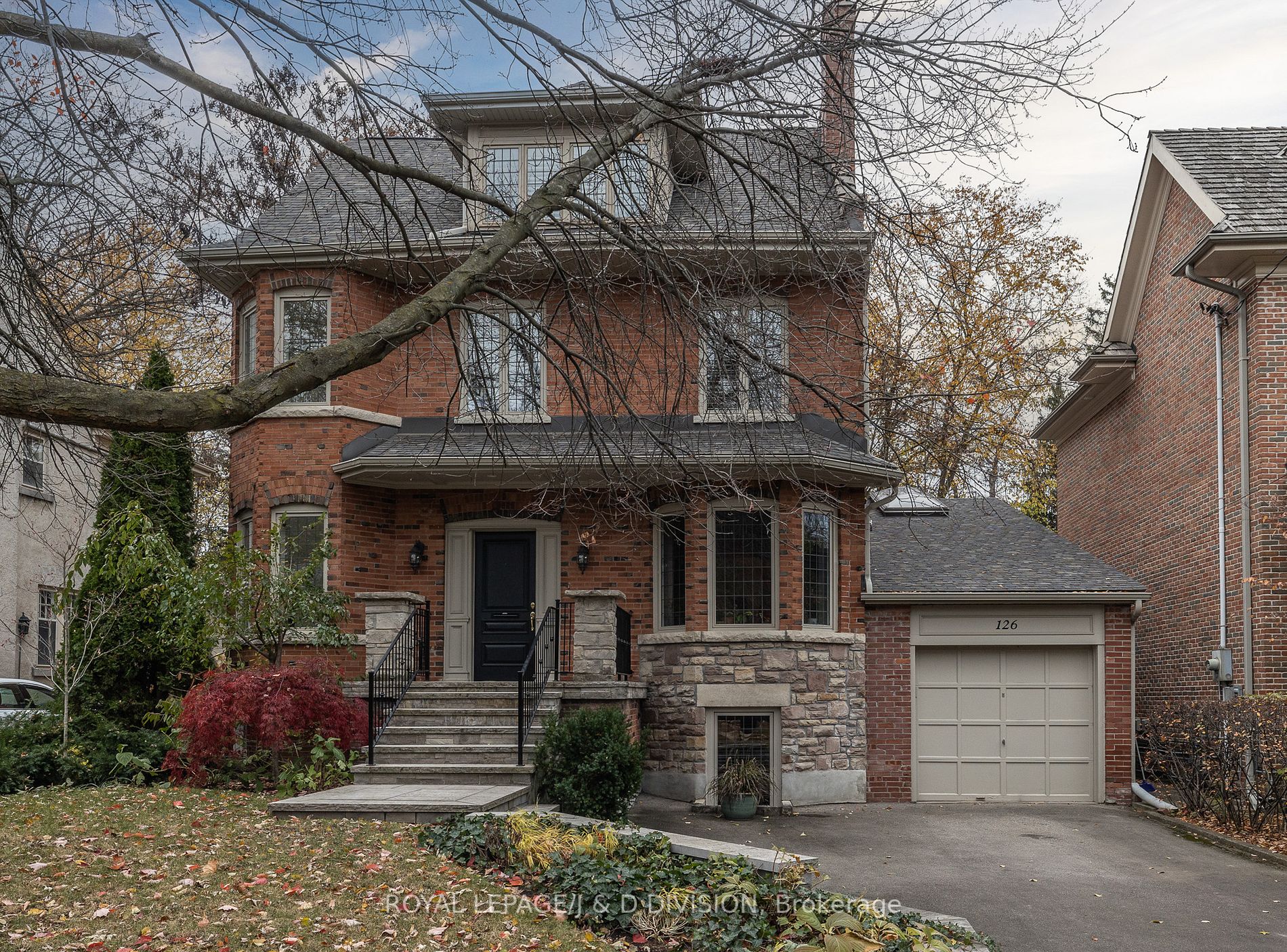 126 St. Leonard's Ave
