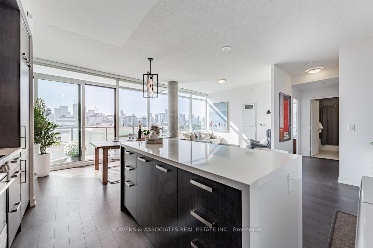 120 Bayview Ave, #S1405