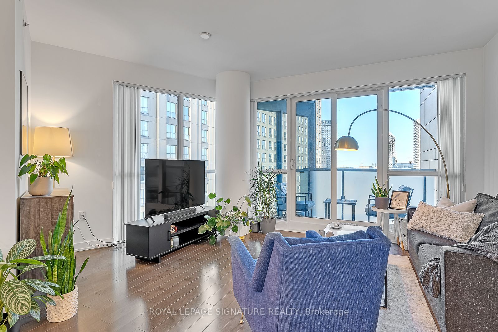1 The Esplanade, #1306