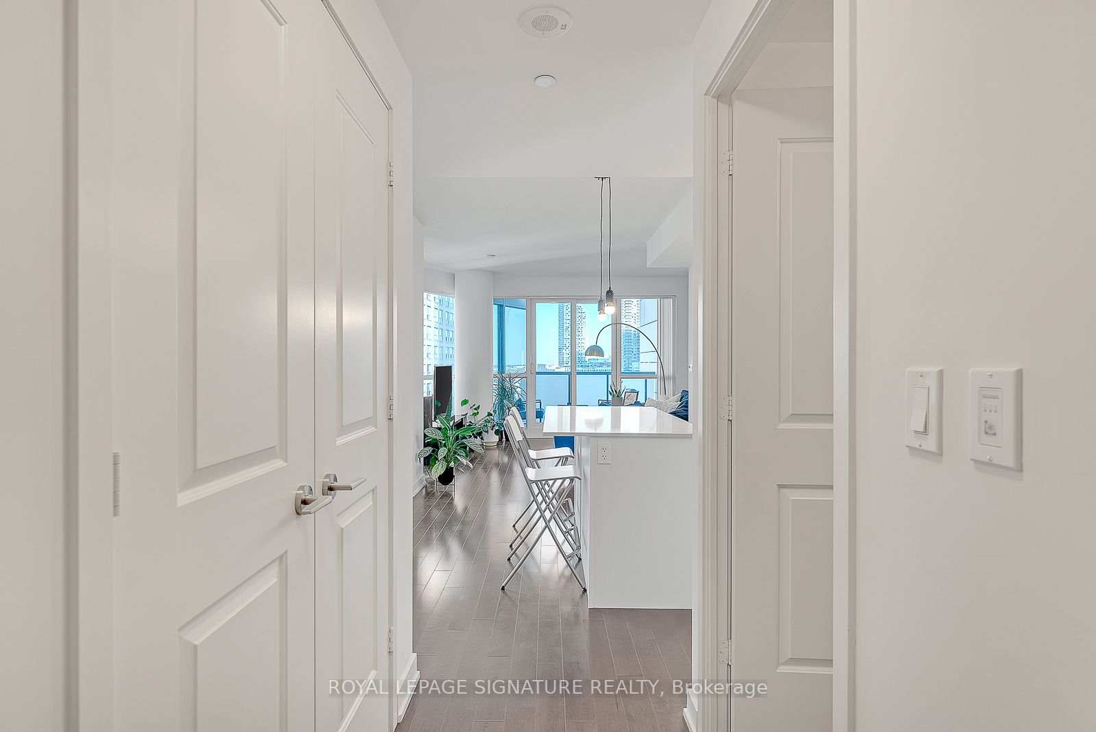 1 The Esplanade, #1306