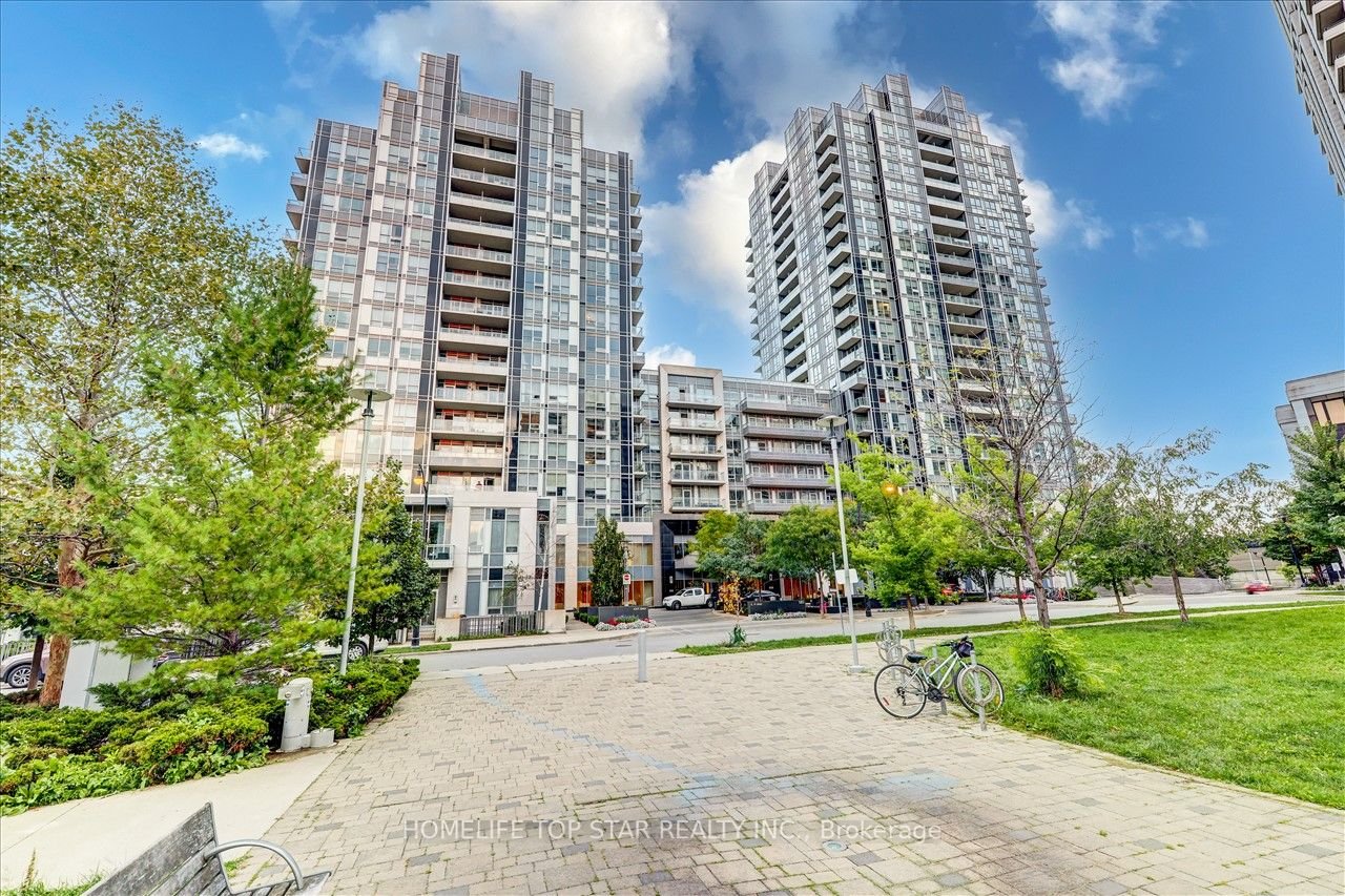 120 Harrison Garden Blvd, #901