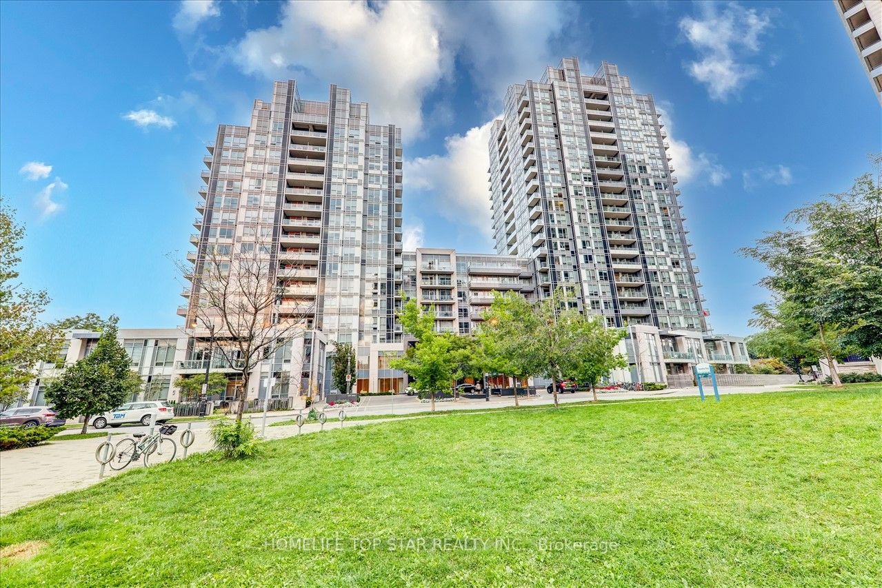 120 Harrison Garden Blvd, #901