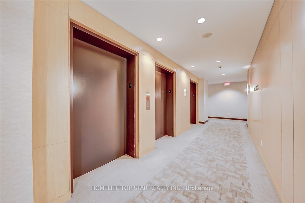 120 Harrison Garden Blvd, #901