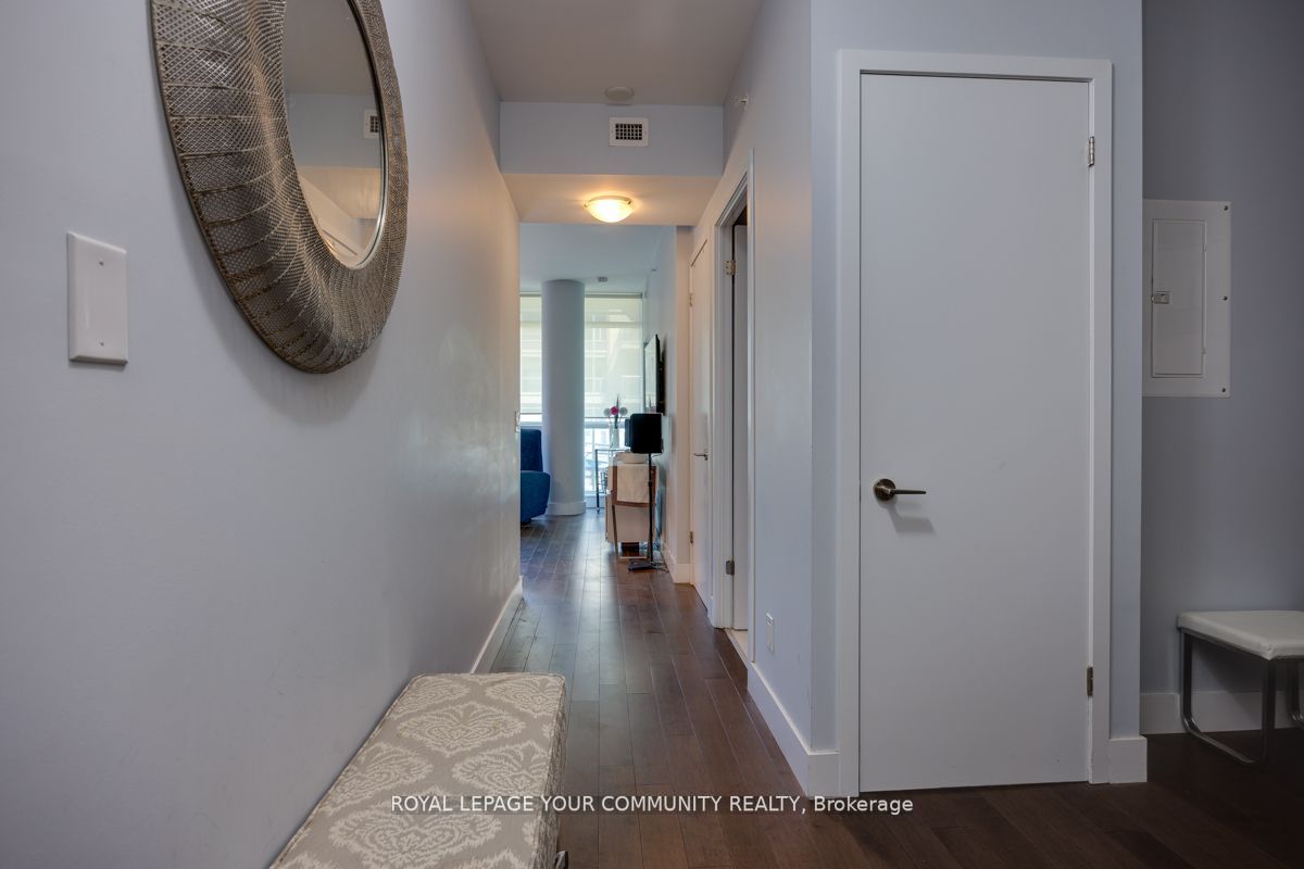 39 Sherbourne Street #1008