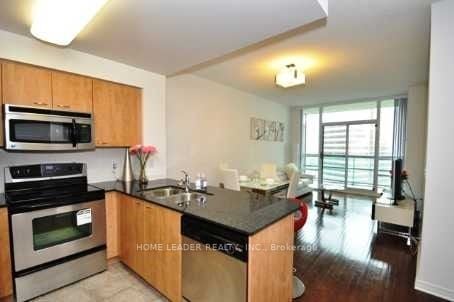 509 Beecroft Rd, #2210