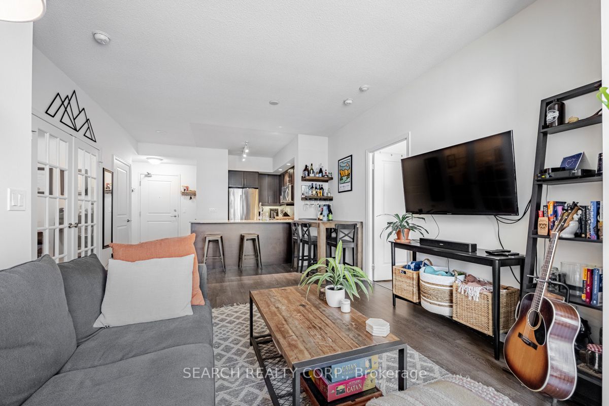 75 East Liberty St, #1801